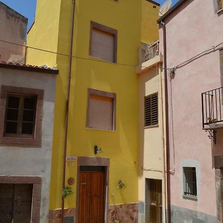 Hotel La Casa Di Angelo Bosa Exterior foto